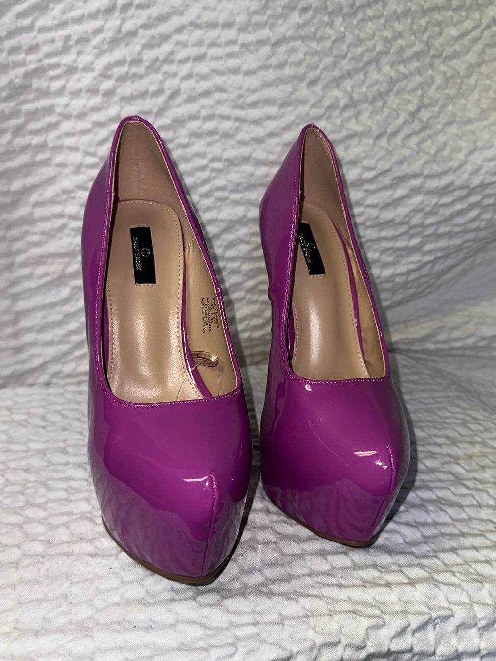 Fuchsia heels